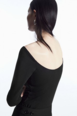 Black Cos Off-the-shoulder Scoop-back Top | BRLSG9281