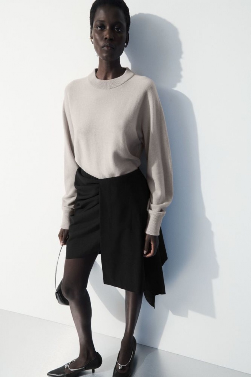 Beige Cos The Essential Cashmere Sweater | HMNRZ4852