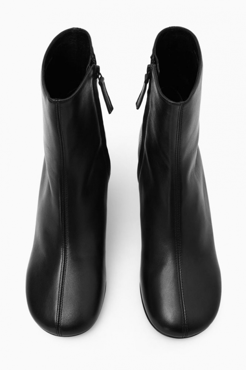 Black Cos Cylinder-heel Leather Sock Boots | QBAPM6594