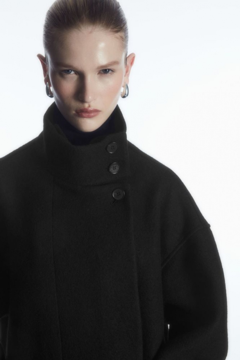 Black Cos Funnel-neck Boiled-wool Coat | IFVUX8752