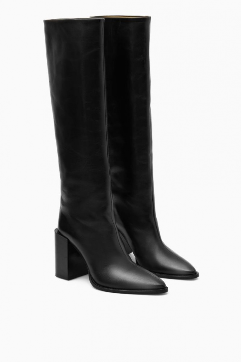 Black Cos Knee-high Pointed Leather Boots | XAOPY0892