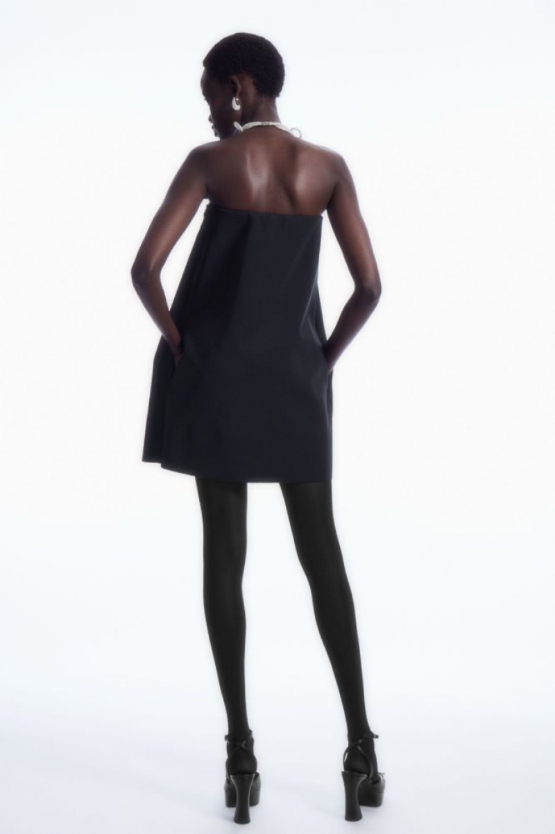 Black Cos Pleated Bandeau Mini Dress | PHDXS6857