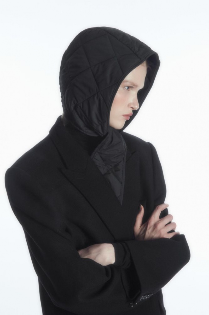 Black Cos Quilted Tie-front Hood | HQRBI5139