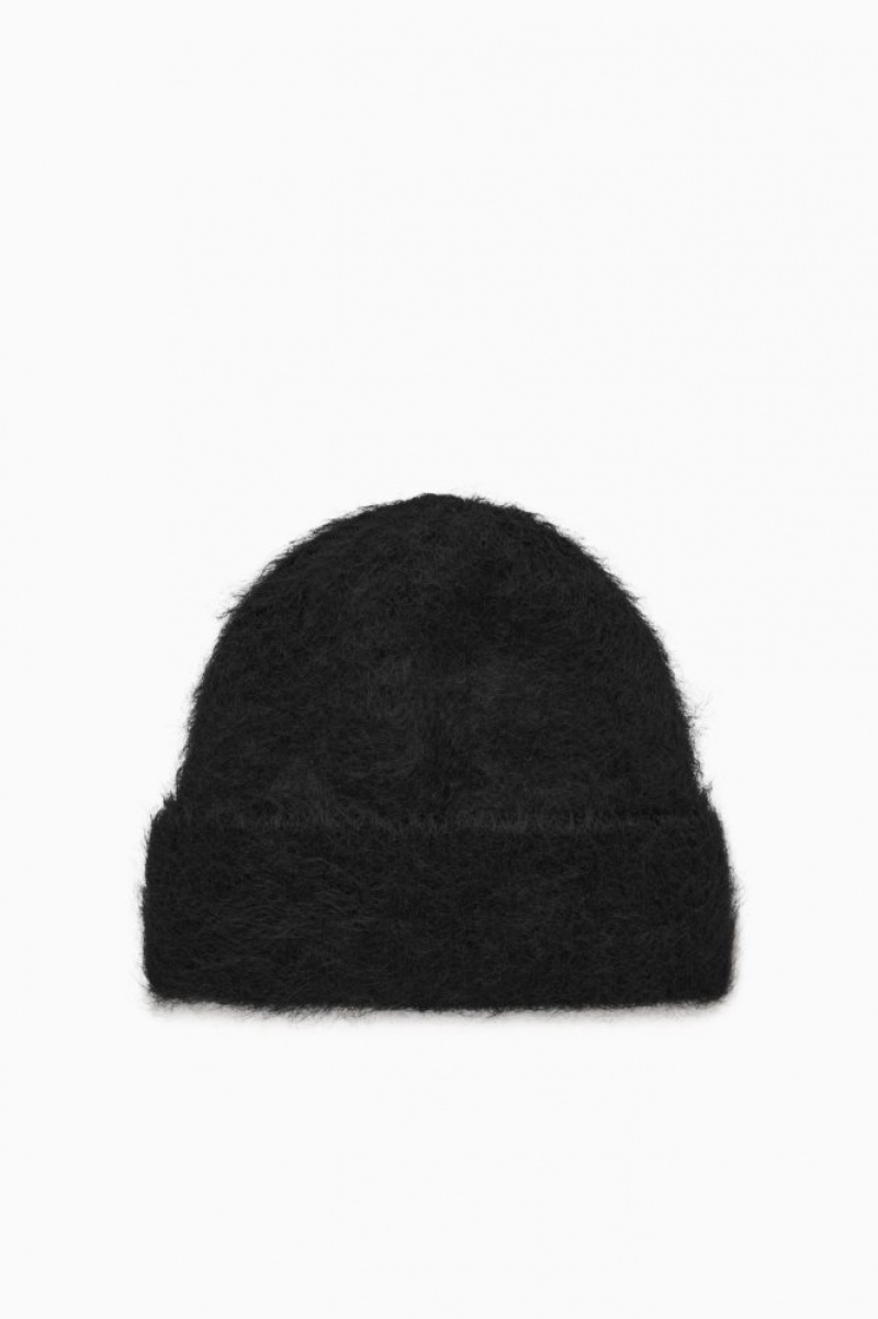 Black Cos Ribbed Mohair Beanie | TILUS4318