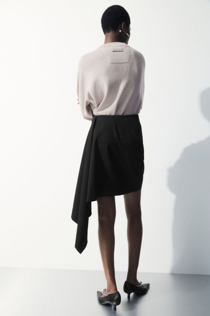 Black Cos The Asymmetric Draped Mini Skirt | NKDYM2975