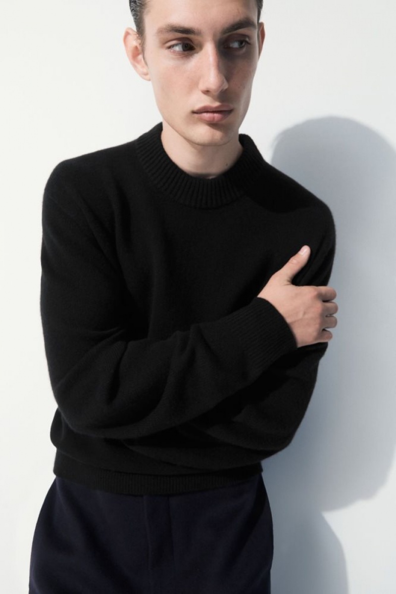 Black Cos The Cashmere Crew-neck Sweater | AODSR2406