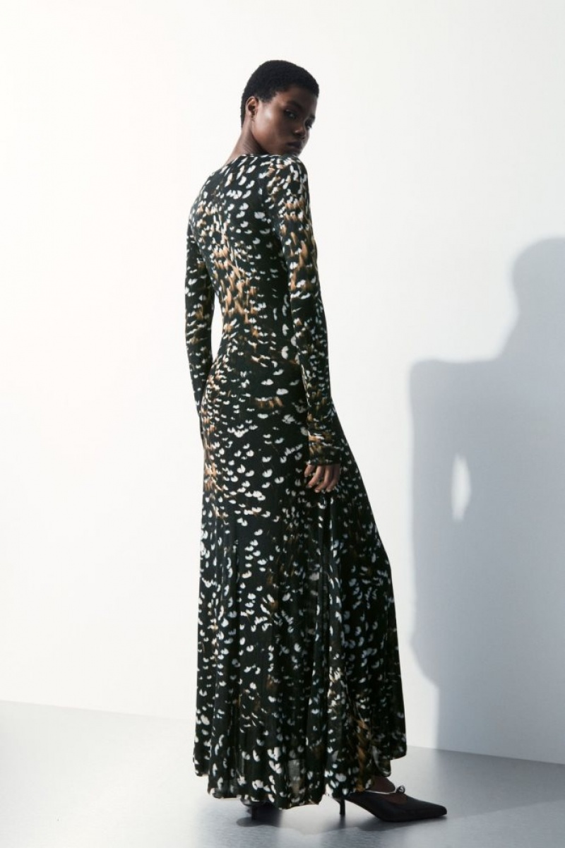 Black Cos The Feather-print Knitted Dress | GILUJ4520