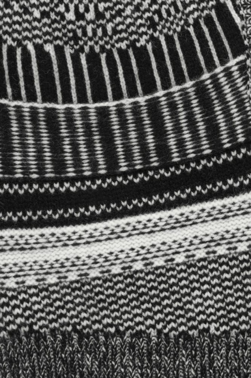 Black / White Cos Fair Isle Merino Wool Balaclava | IXLME7239