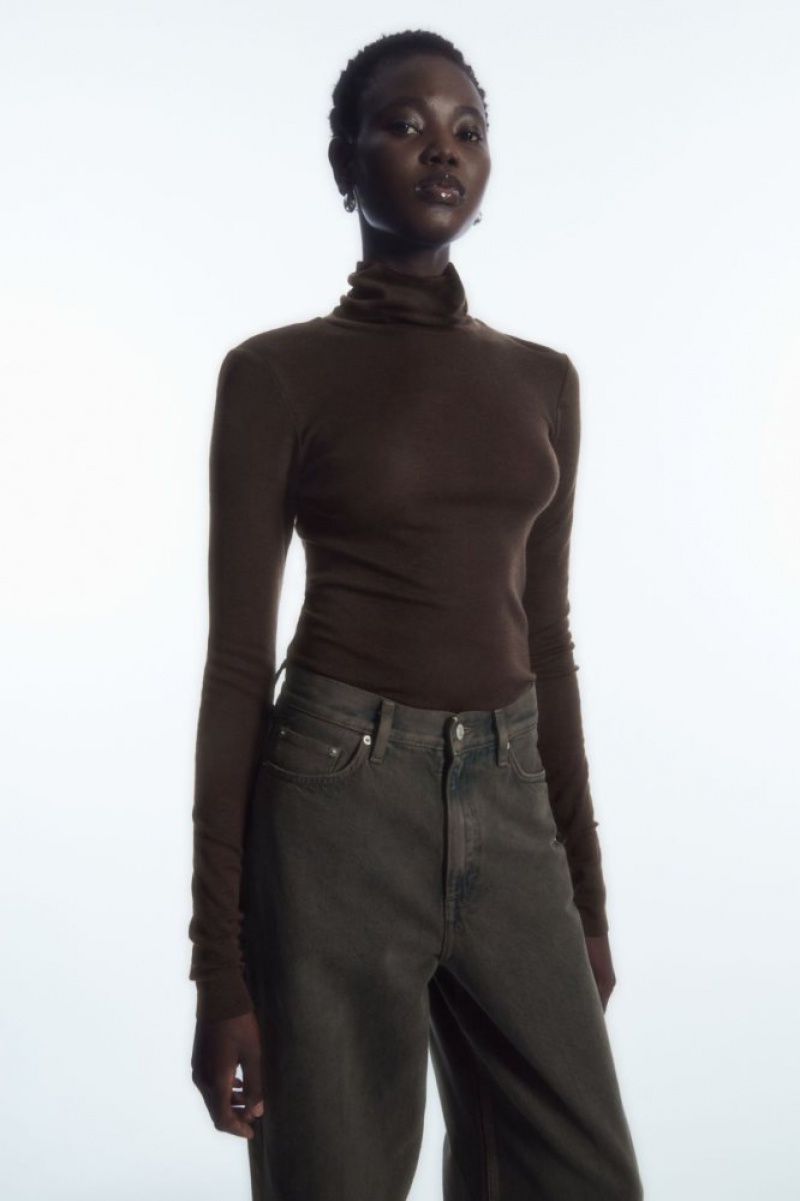 Dark Brown Cos Merino Wool Turtleneck Top | XHAVY2469