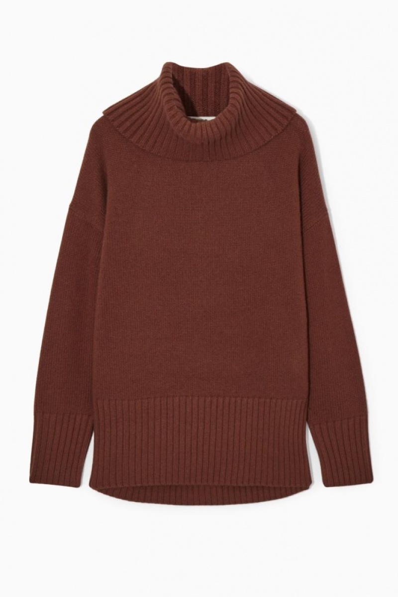 Red Cos Oversized Pure Cashmere Roll-neck Sweater | UYCDF1468