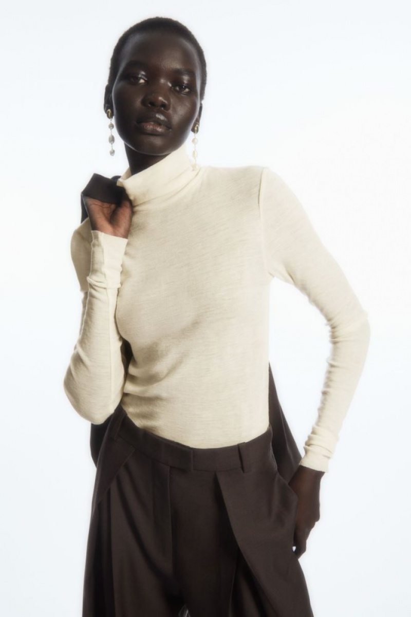 White Cos Merino Wool Turtleneck Top | FLYUV9631