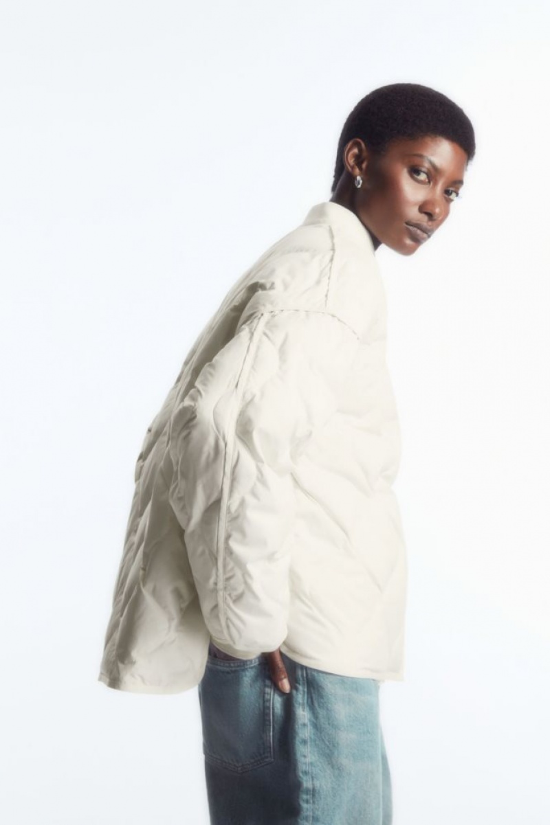 White Cos Oversized Quilted Liner Jacket | UQOYE3106