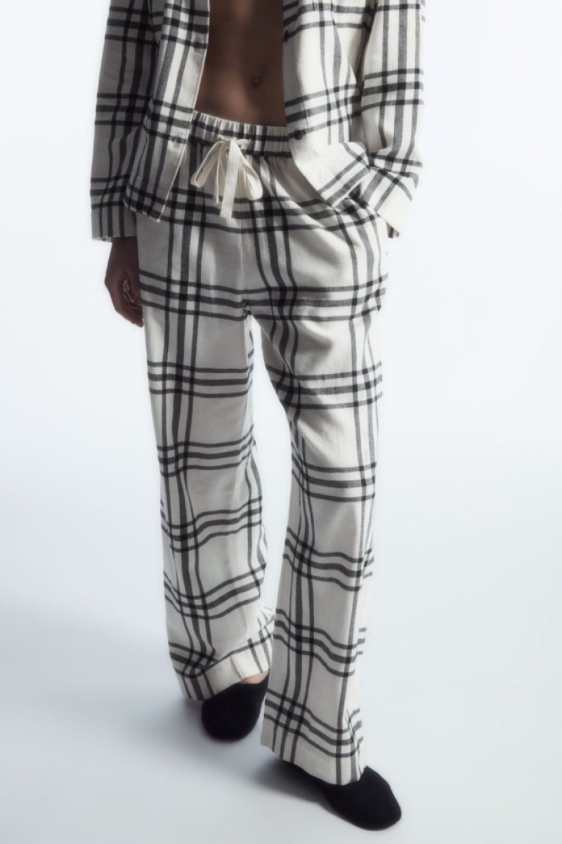 White / Black Cos Checked Flannel Pajama Set | FGPHL7539